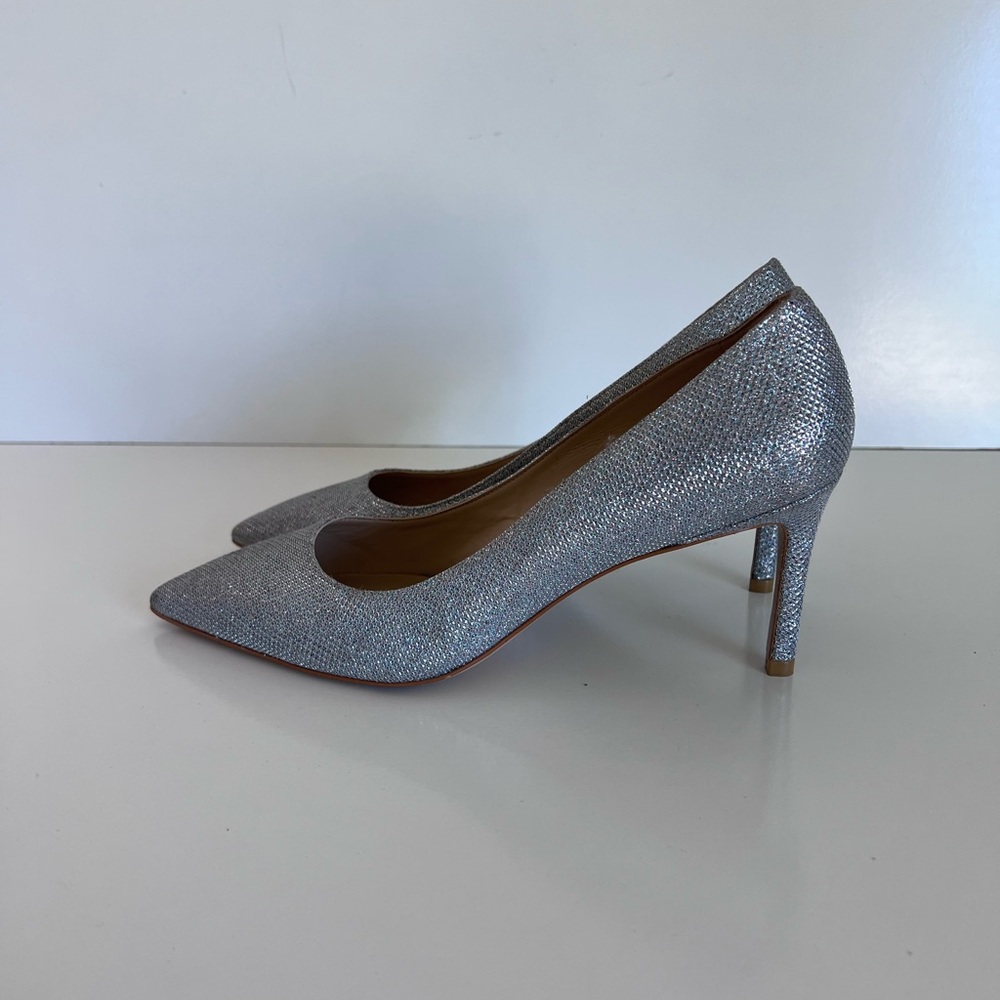 Stuart Weitzman Women's Dancer 75 Heel Pump in Silver Glitter - Picture 5 of 9